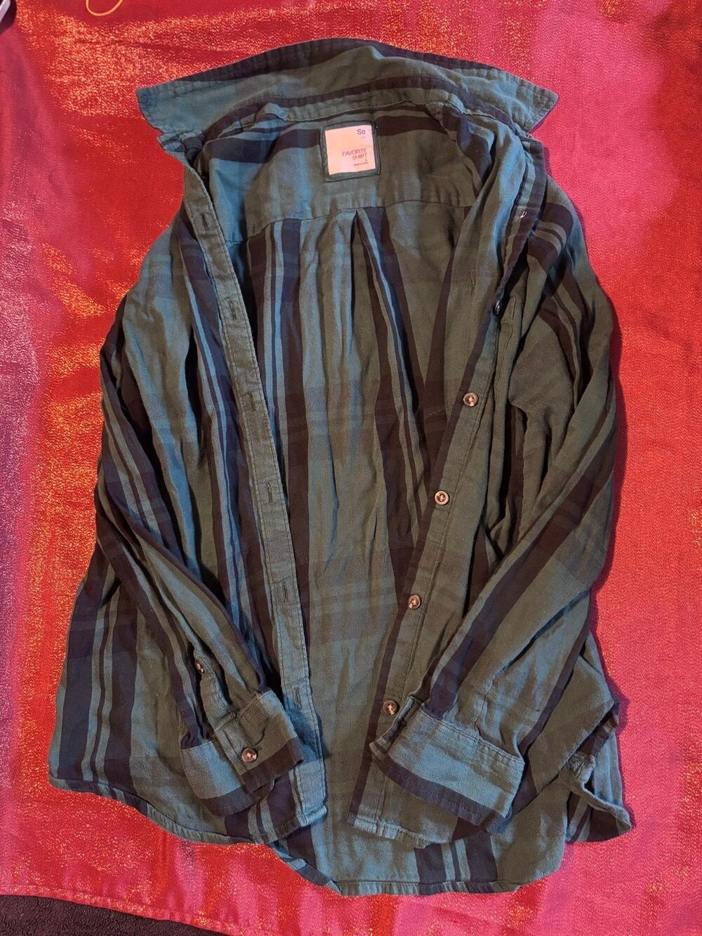 So Shirt Mens L Favorite Button Up Long Sleeve Striped Green Black Plaid Casual